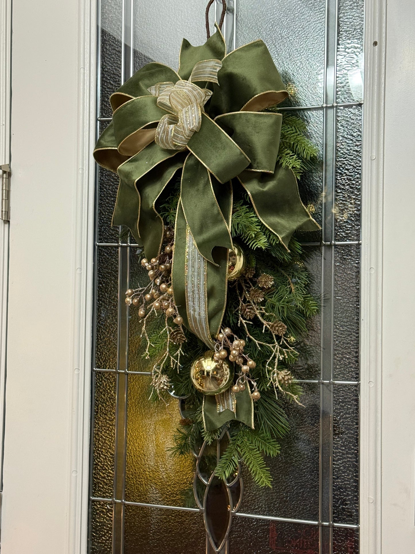 Tear Drop Wreaths