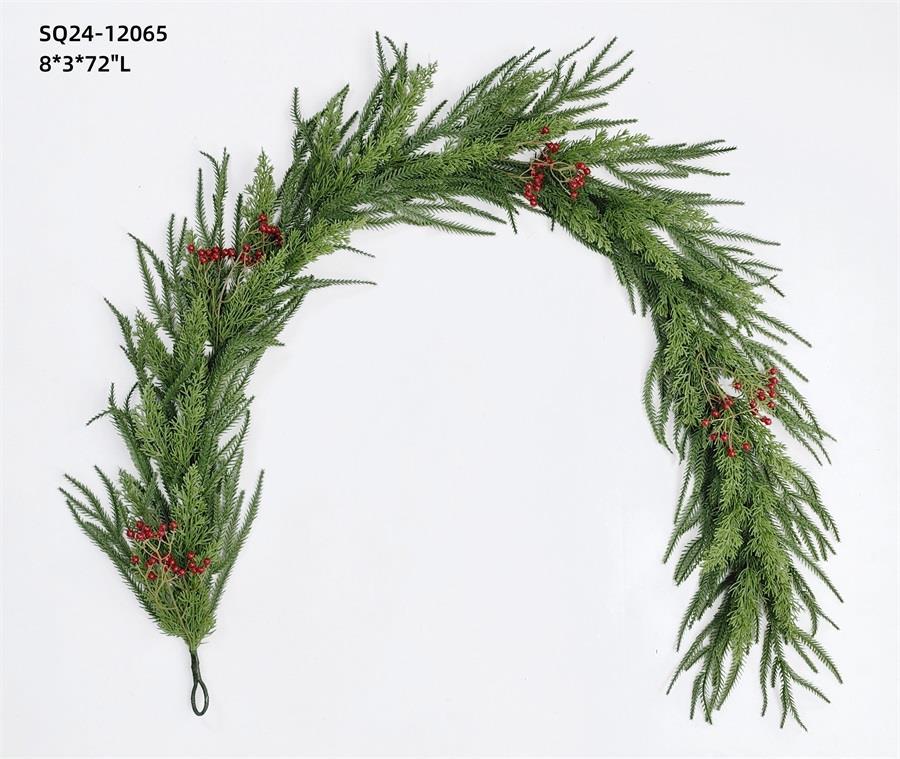 Real-Touch Mixed Pine, Cedar &amp; Berry Garland, 6'