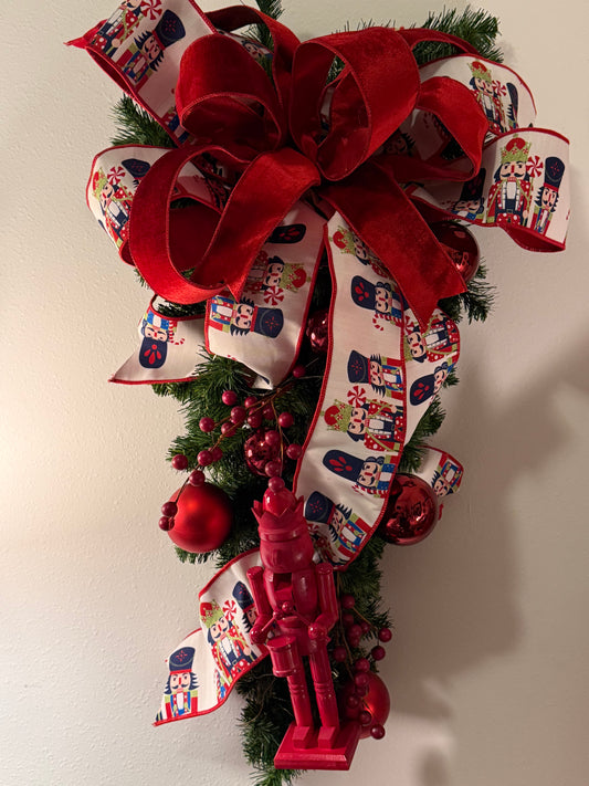 Tear Drop Wreaths